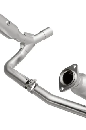 Direct From Manufacturer Magnaflow 07-08 Dakota V6 V8 3.7 4.7 OEM Underbody Direct Fit Converter