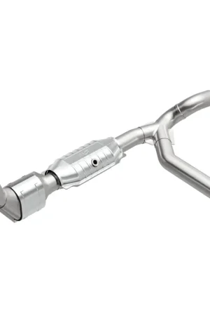 Viral Magnaflow 99-00 Ford Exped 4.6L Direct Fit Converter