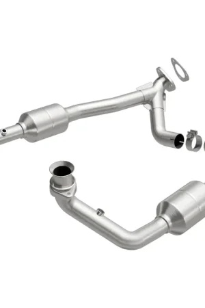 Limited Time Magnaflow 2003 Ford E-350 Super Duty 5.4L Direct Fit Converter