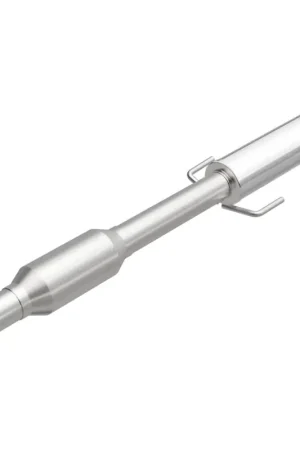 Magnaflow 12-14 Azera 3.3L Underbody Direct Fit Converter Exclusive Offer