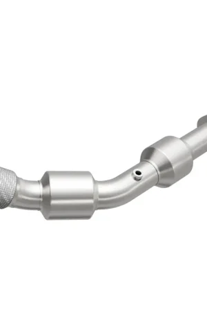 Magnaflow 08-10 Chevrolet Cobalt 2.0L Direct Fit Converter Same Day Shipping