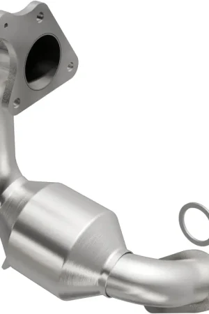 Magnaflow 11-13 Nissan Juke 1.6L Direct Fit Converter Fresh Stock