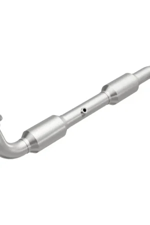 Magnaflow 13-17 Lexus LX570 5.7L Direct Fit Converter Must Have