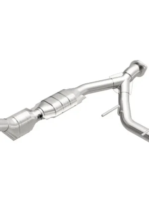 MagnaFlow Conv DF 03-04 Ford Expedition 5.4L V8 Passenger Side Money Back Guarantee