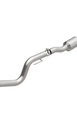 Same Day Shipping MagnaFlow 2009 Chevrolet Express 4500 V8 6.0L Right Underbody Catalytic Converter