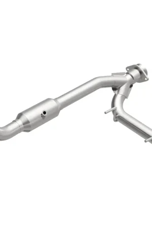 Magnaflow 05-06 Lincoln Navigator 5.4L - Driver side Shop Now