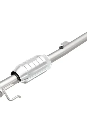 Grab Now MagnaFlow 99-03 Chevrolet Tracker / Suzuki Vitara 1.6L/2.0L Direct-Fit Catalytic Converter