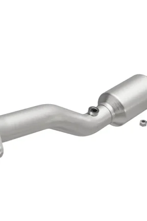 MagnaFlow Conv Direct Fit OEM 2013-2017 Nissan Sentra Underbody Crafted