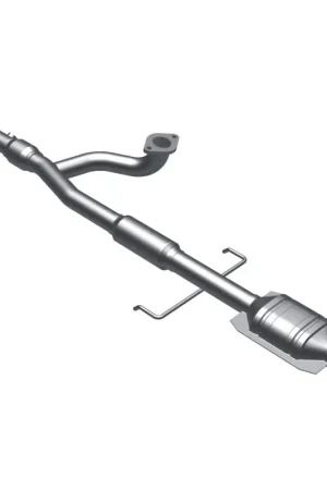 Deal MagnaFlow Conv DF 01-05 Chrysler Sebring / 00-05 Mitsubishi Eclipse / 99-03 Galant - Rear