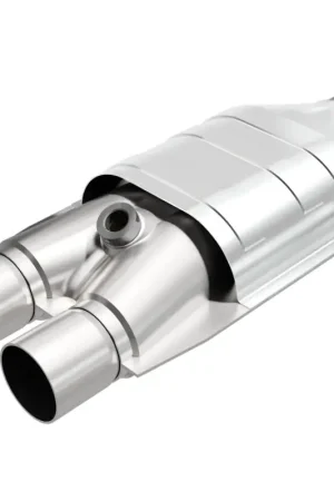 MagnaFlow Conv Univ 2/3 D/S Single O2 Boss Exclusive Offer