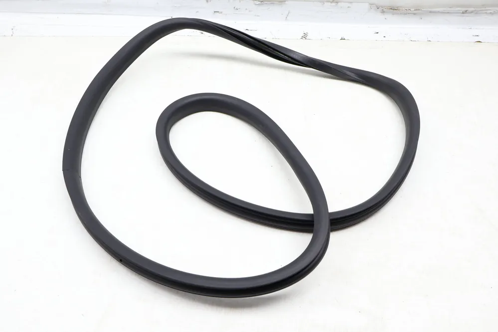 Money Back Guarantee Audi Sunroof / Sun Roof Seal (A8 Quattro) 4H4877459B