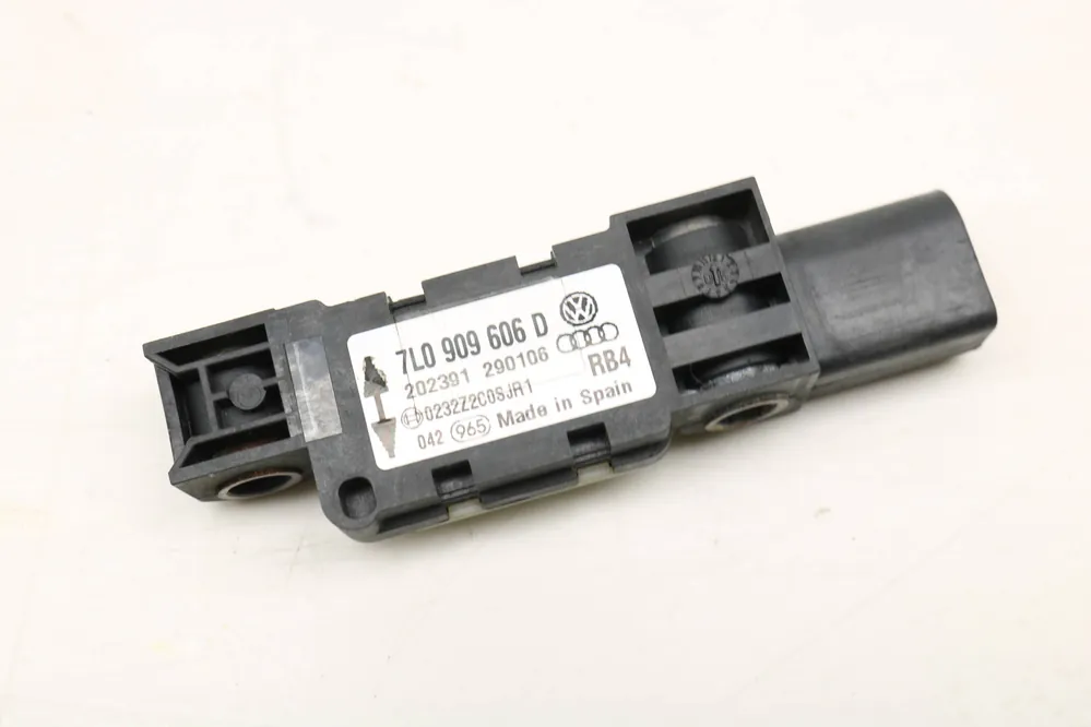 Time-Limited VW Front Airbag Impact / Crash Sensor 7L0909606D